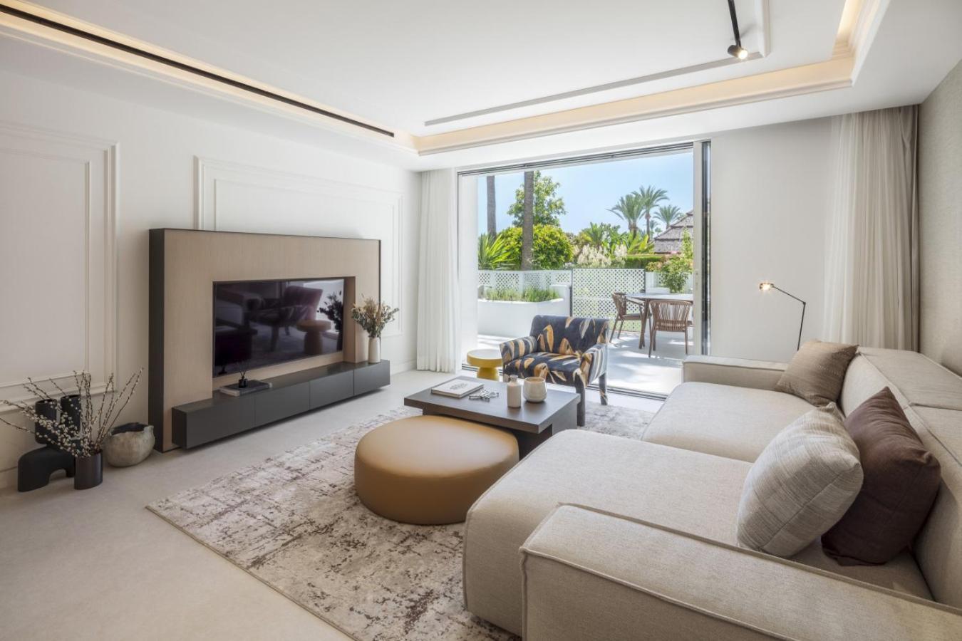 Elegant 3- Bedroom In Puente Appartement Marbella
